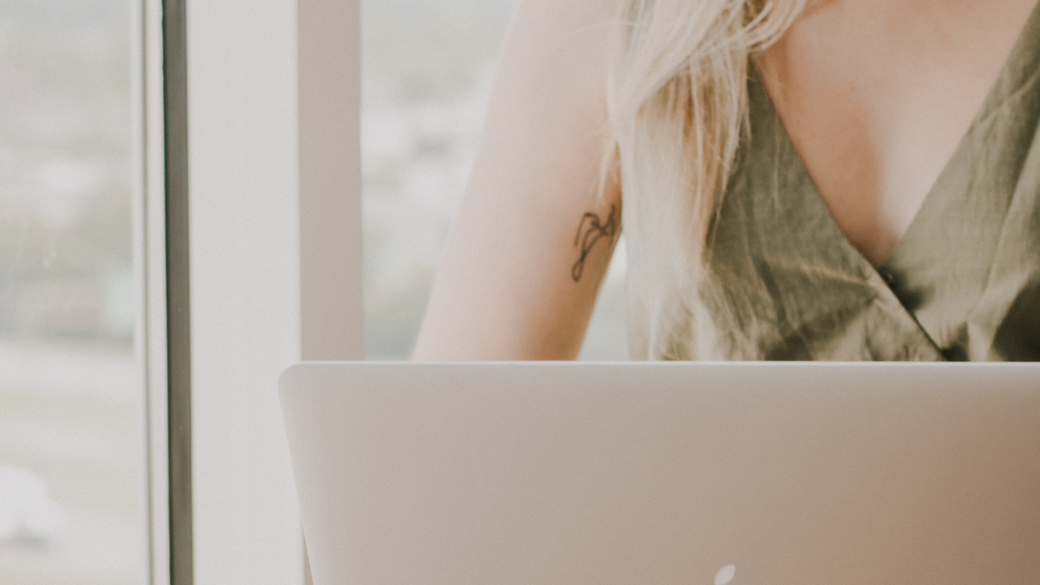 How to Partner with Affiliates to Build Brand Authority